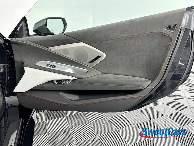 Used 2023 Chevrolet Corvette Stingray Premium Cpe w/ Z51 Performance Package RWD image 38