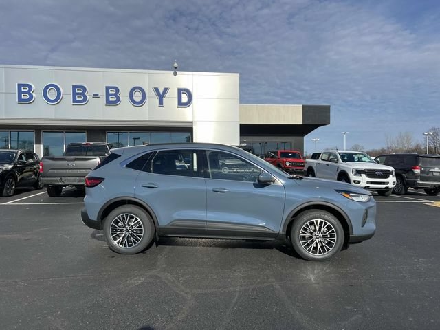 New 2025 Ford Escape SE FWD image 10