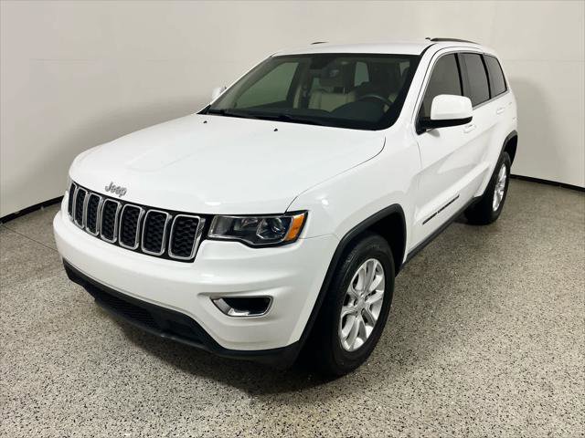 Certified 2022 Jeep Grand Cherokee Laredo E RWD image 1