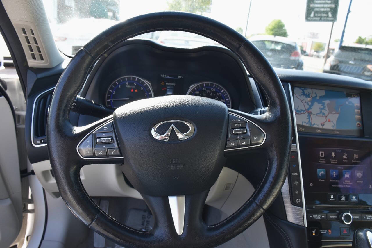 Used 2015 INFINITI Q50 Premium w/ Navigation Package AWD/4WD image 27