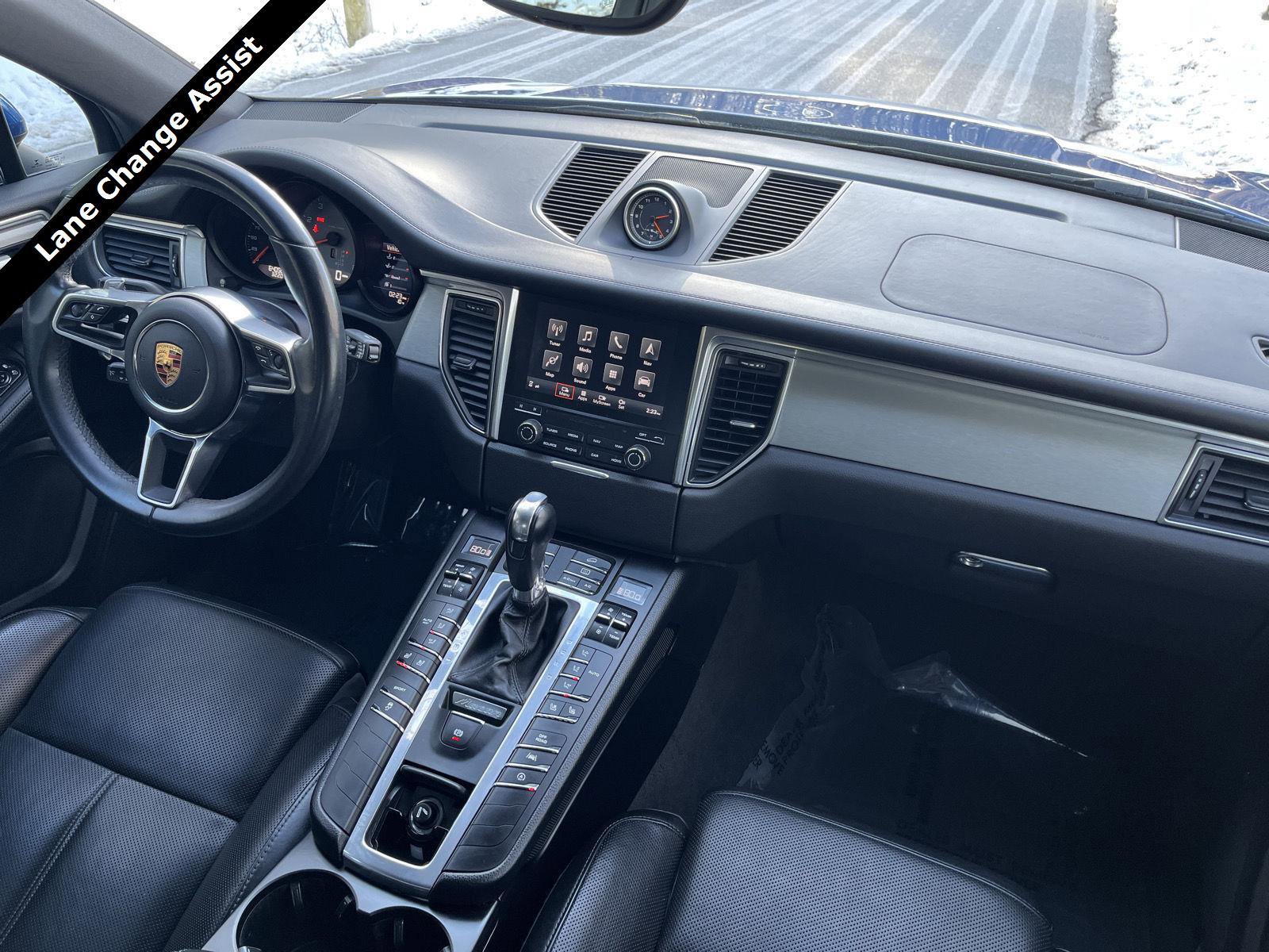 Used 2017 Porsche Macan S image 9