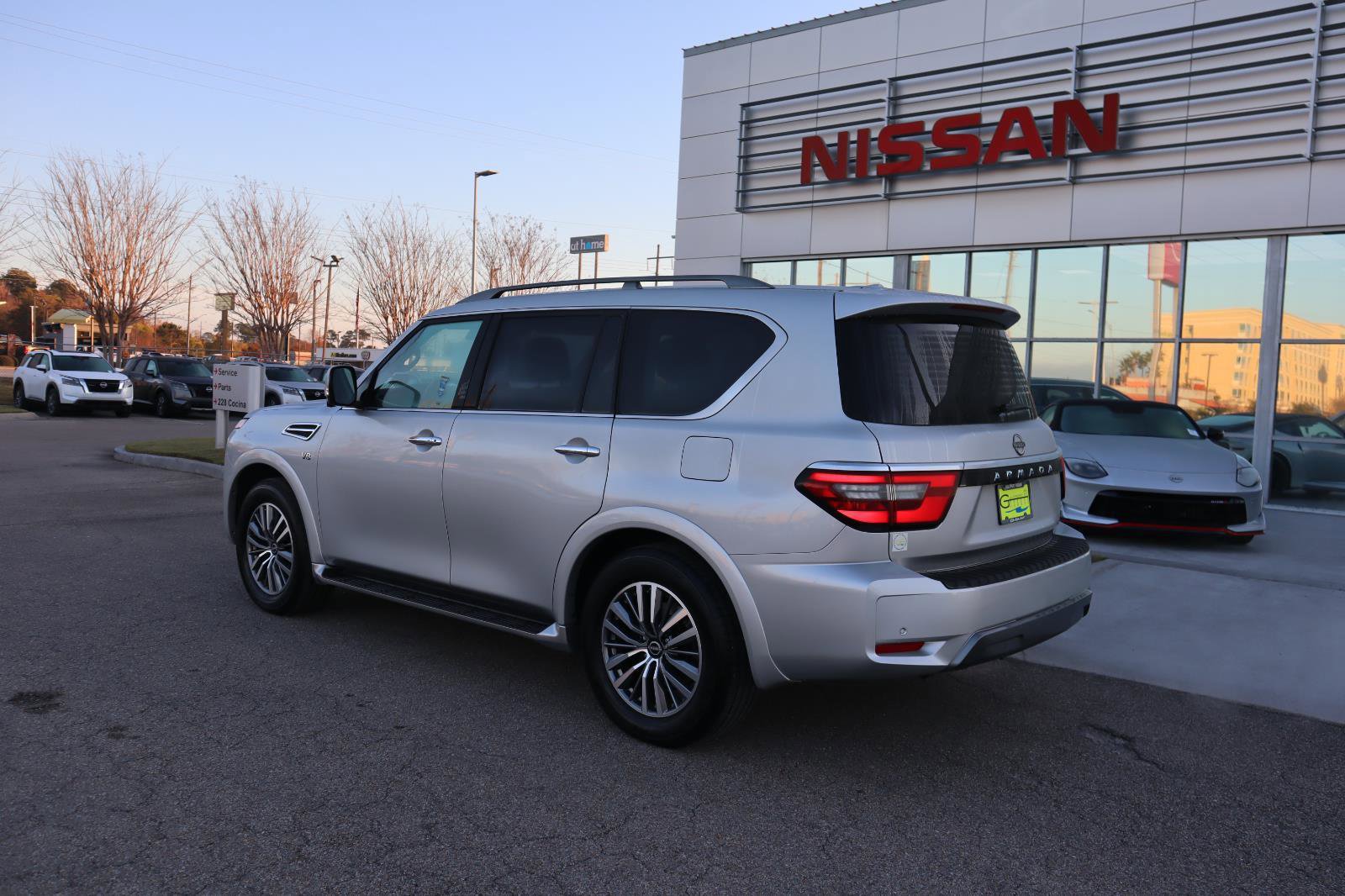 Used 2022 Nissan Armada SL image 7