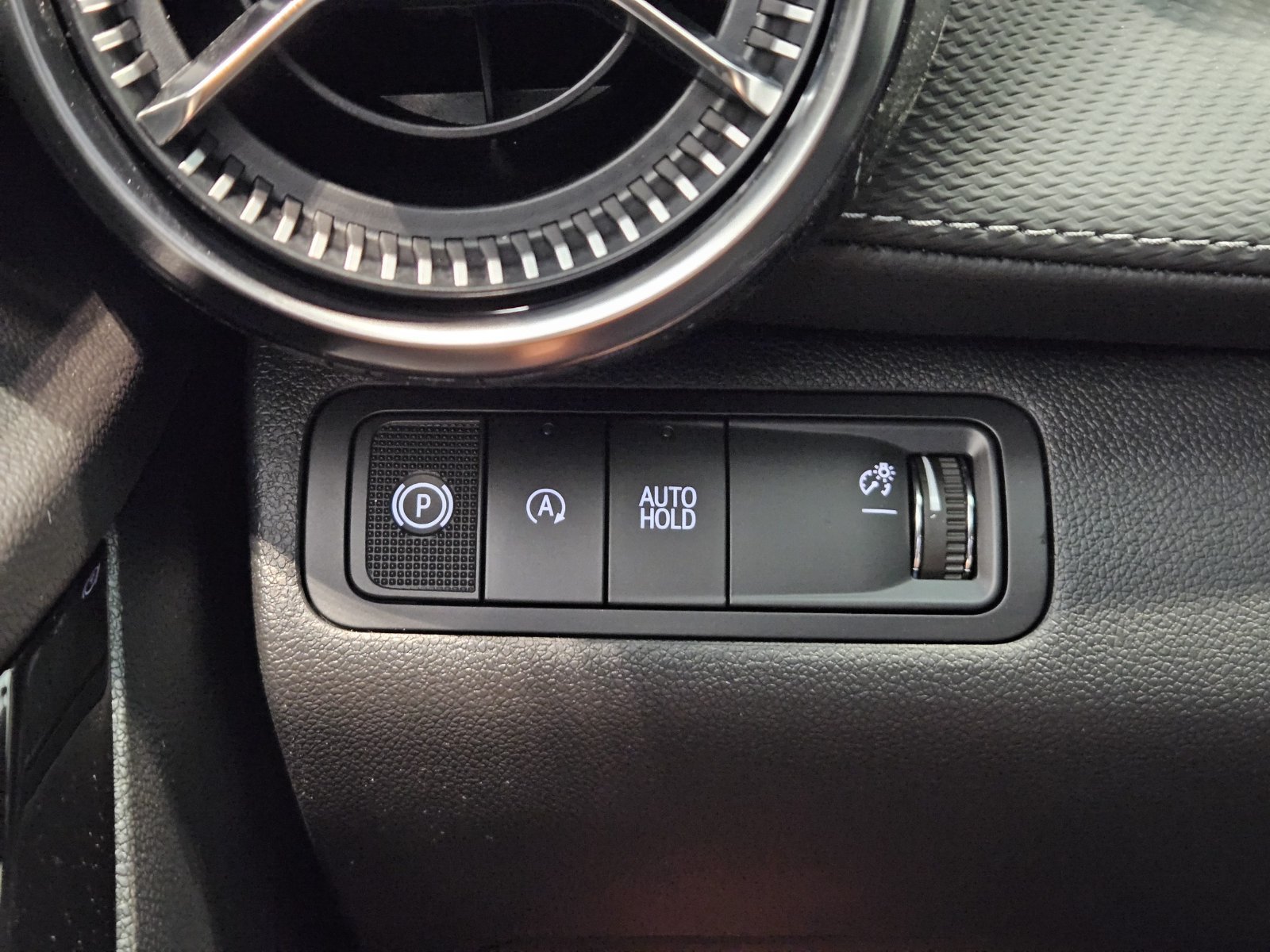 New 2027 Chevrolet Equinox LT w/ Safety and Technology Package FWD image 21
