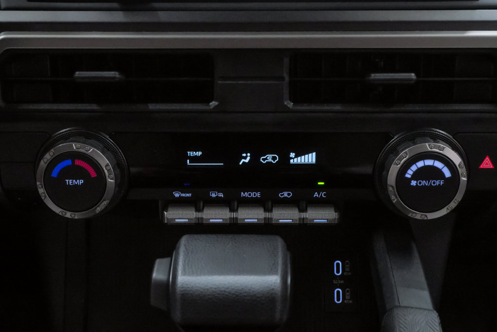 Used 2025 Toyota 4Runner SR5 RWD image 18