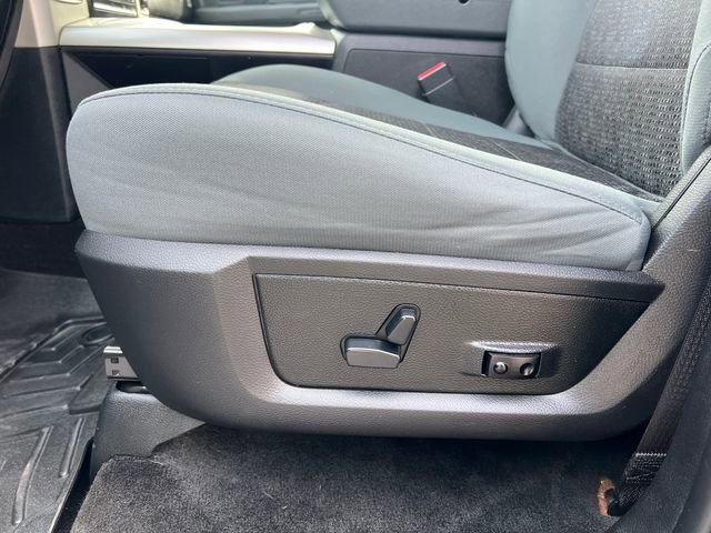 Used 2017 RAM 1500 Big Horn image 12