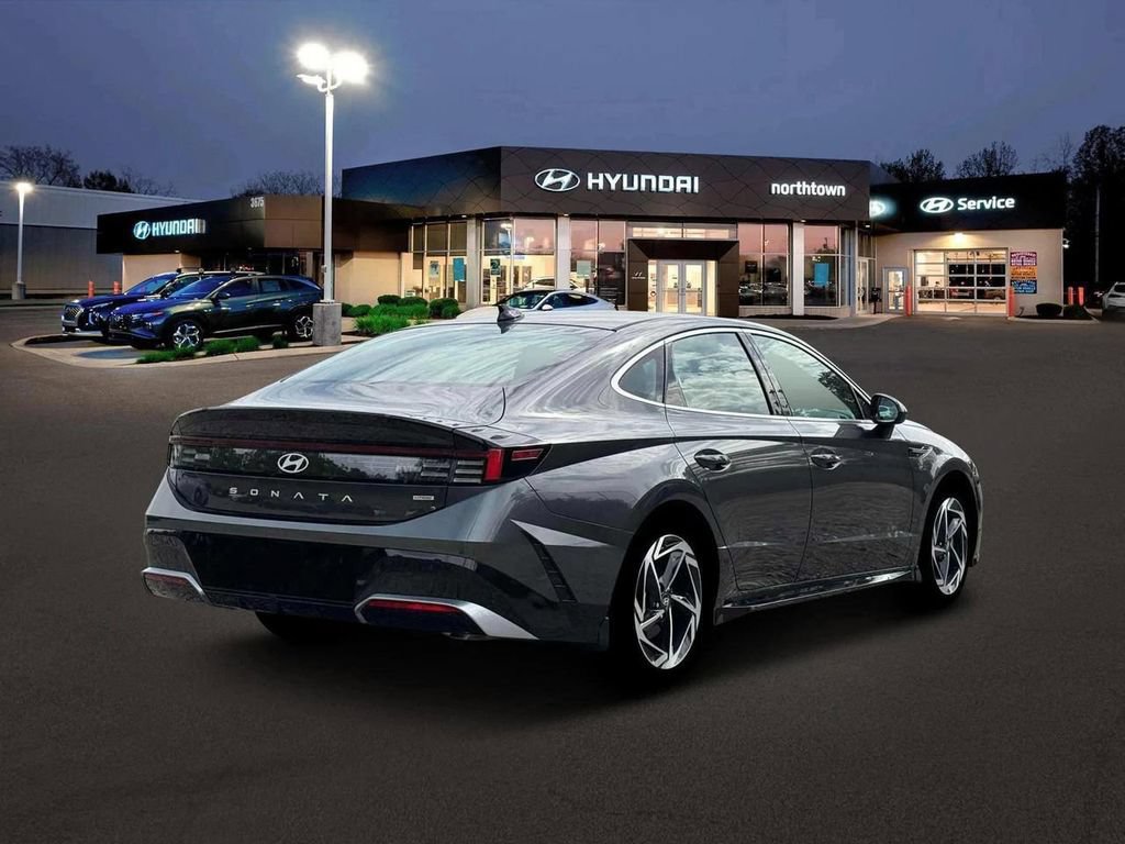 New 2026 Hyundai Sonata SEL AWD/4WD image 7
