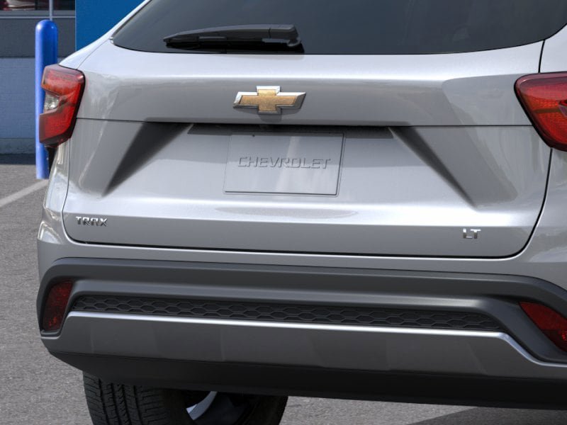 New 2026 Chevrolet Trax LT FWD image 38