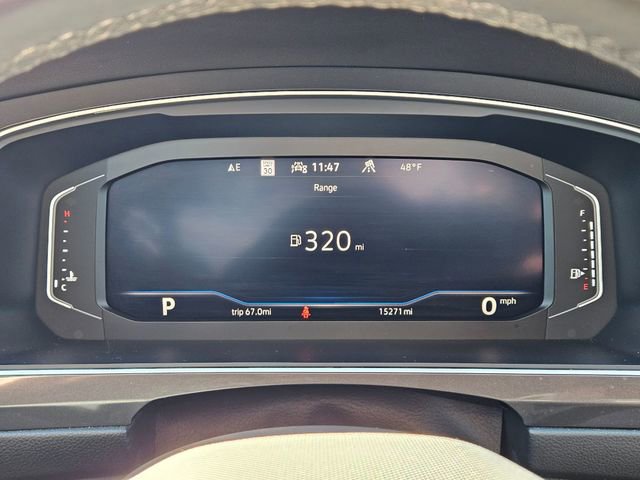 Used 2024 Volkswagen Tiguan SEL R-Line AWD/4WD image 3