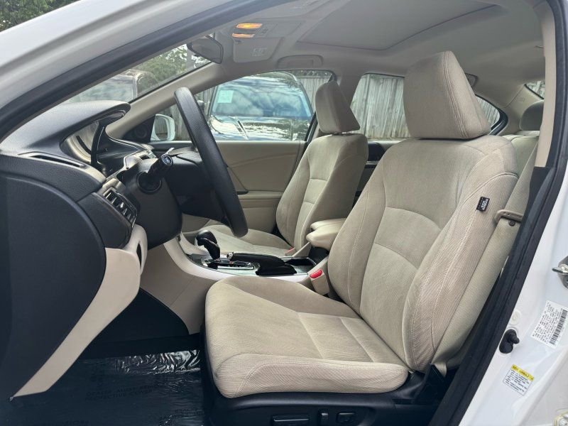 Used 2013 Honda Accord EX image 15