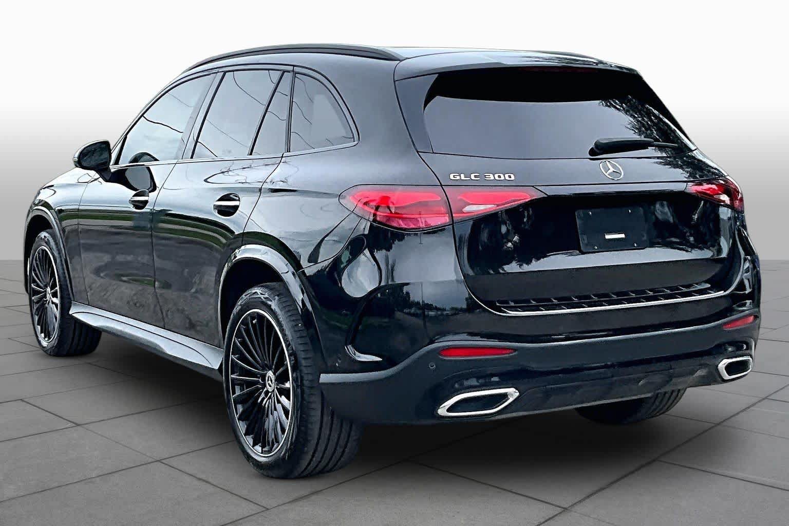 Used 2023 Mercedes-Benz GLC 300 image 12