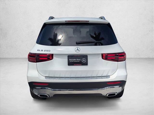 New 2026 Mercedes-Benz GLB 250 image 7