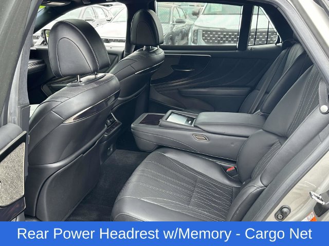 Used 2018 Lexus LS 500 w/ Luxury Package RWD image 18