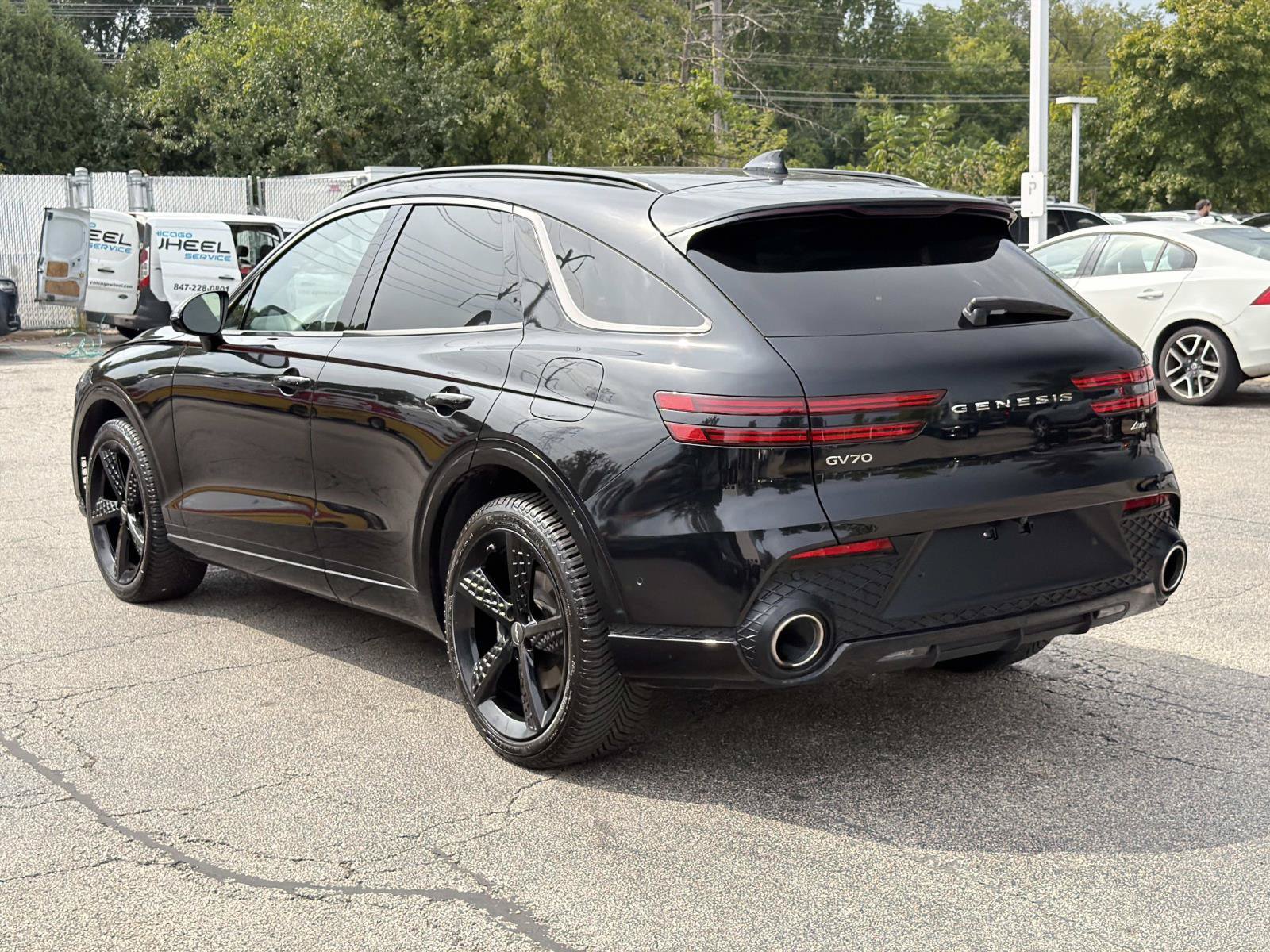 Used 2022 Genesis GV70 2.5T w/ Sport Prestige Package AWD/4WD image 7