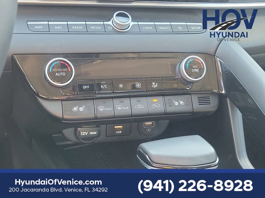 Certified 2023 Hyundai Elantra Limited image 35