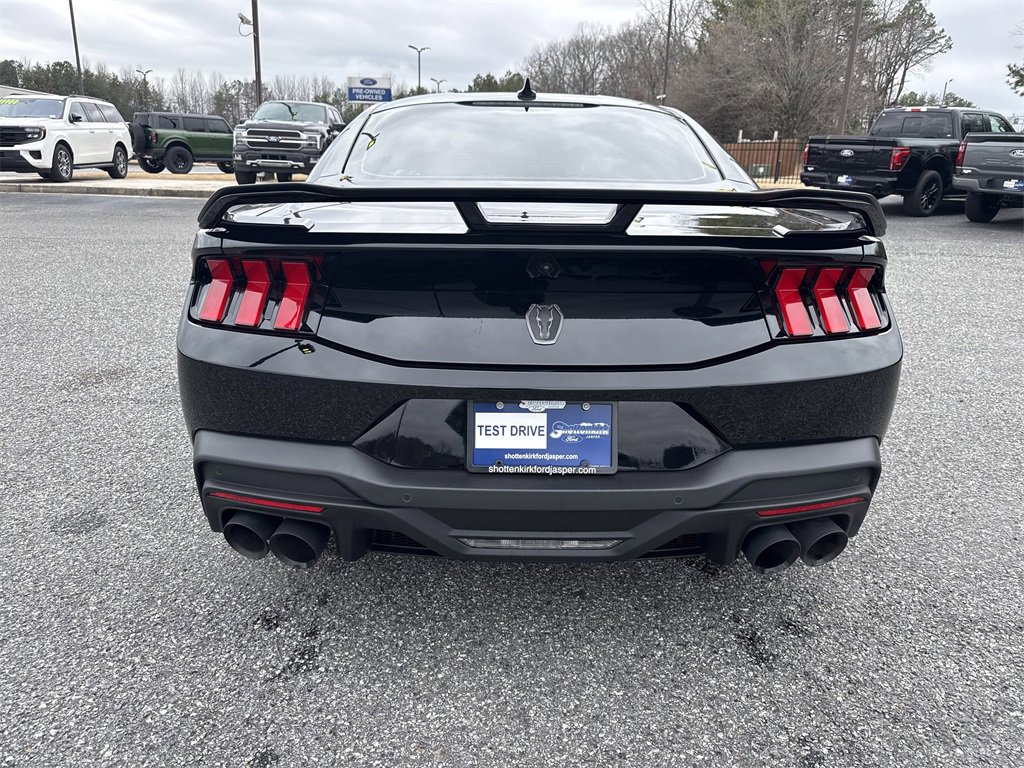 Used 2024 Ford Mustang Dark Horse image 6