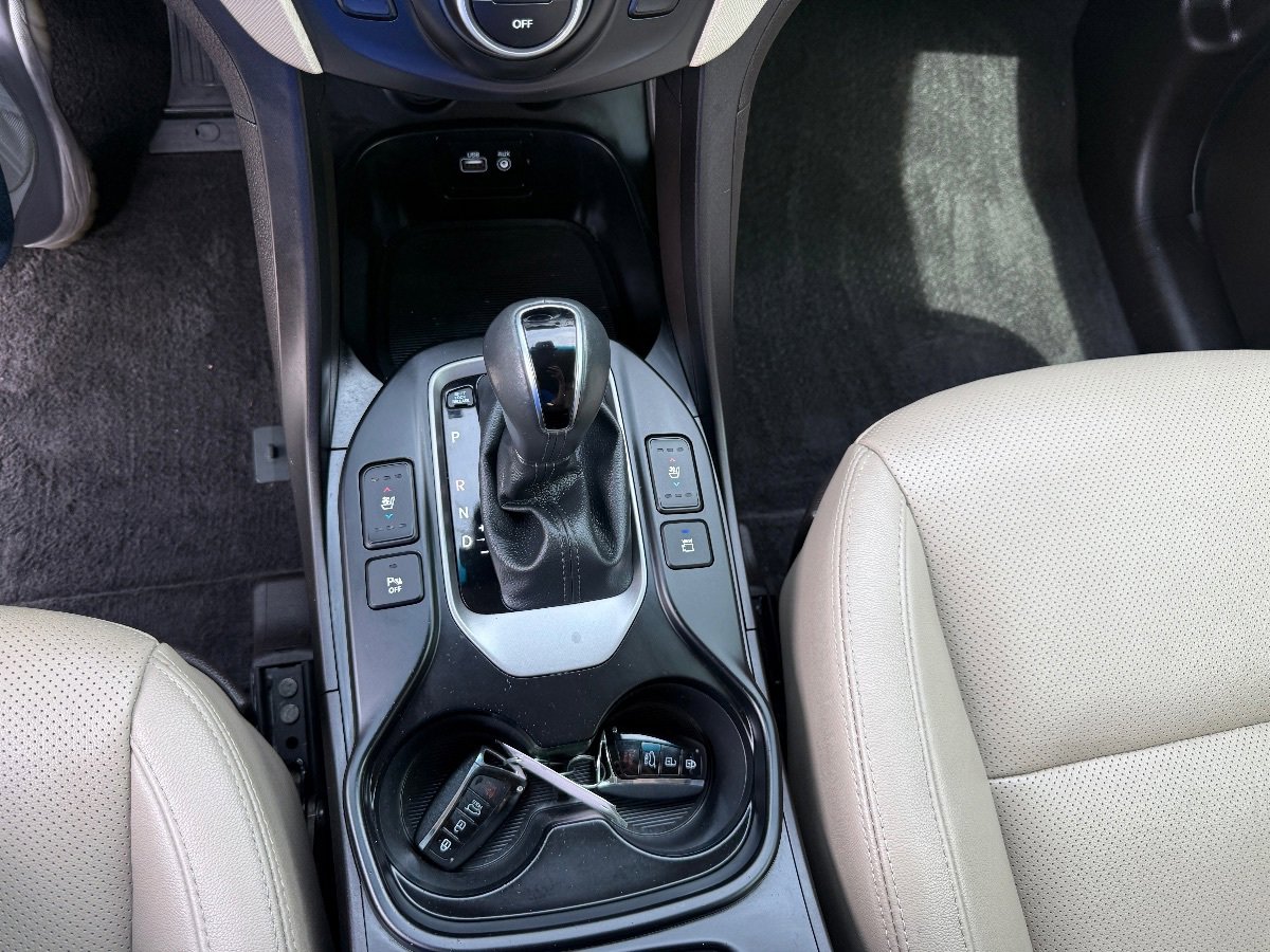 Used 2019 Hyundai Santa Fe XL FWD image 28