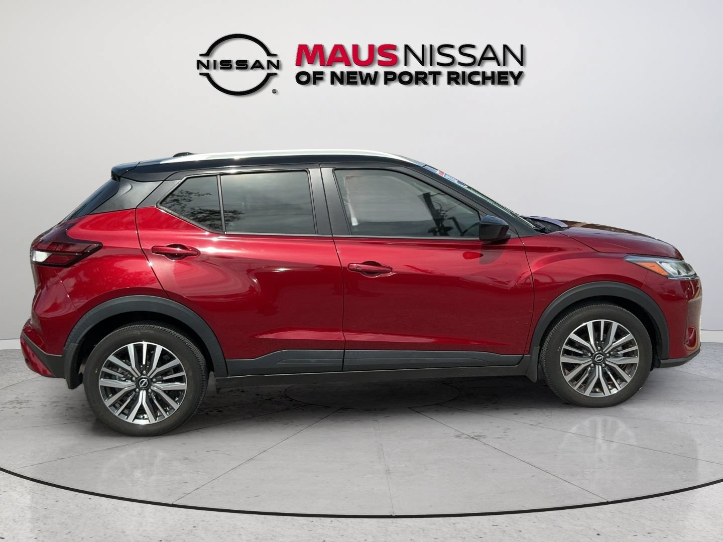 Certified 2024 Nissan Kicks SV FWD image 12