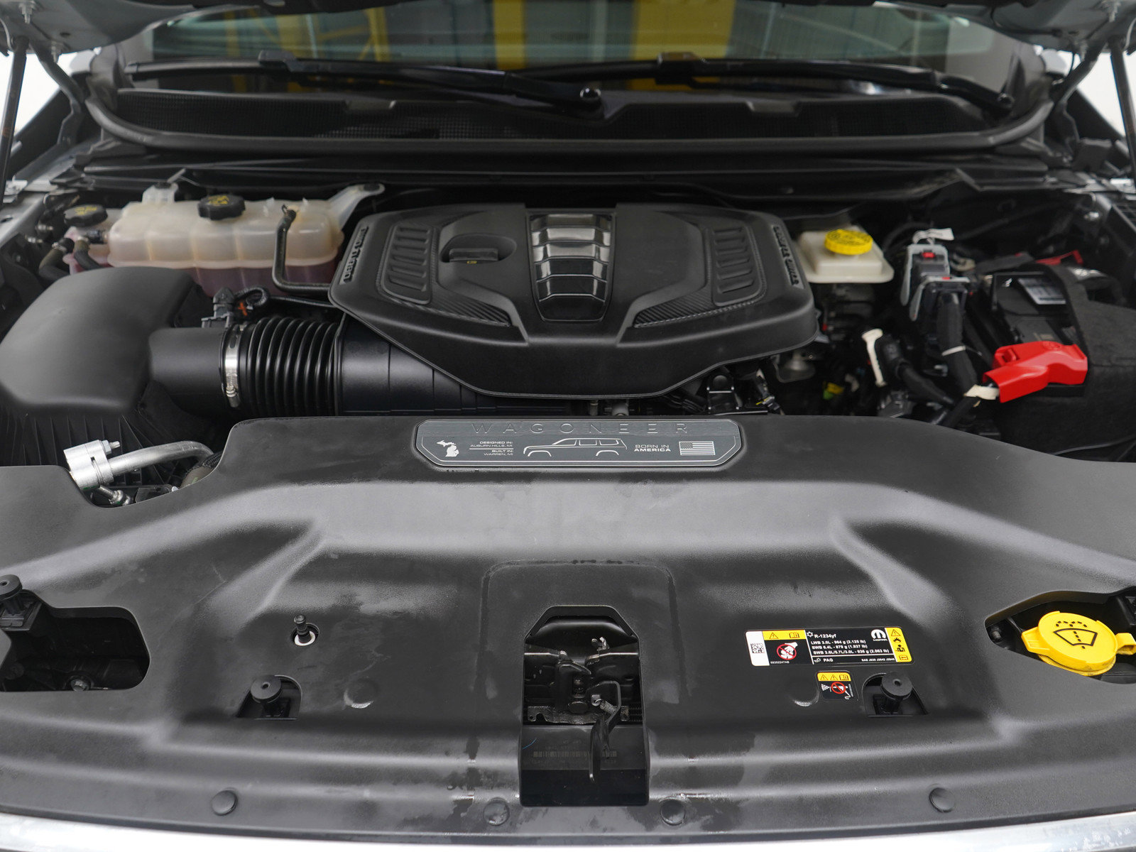 Used 2023 Jeep Wagoneer L Series II w/ Premium Group I image 31