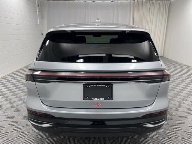 Used 2024 Lincoln Nautilus Premier AWD/4WD image 5