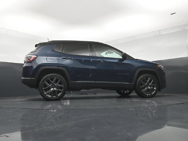 New 2026 Jeep Compass Limited AWD/4WD image 21