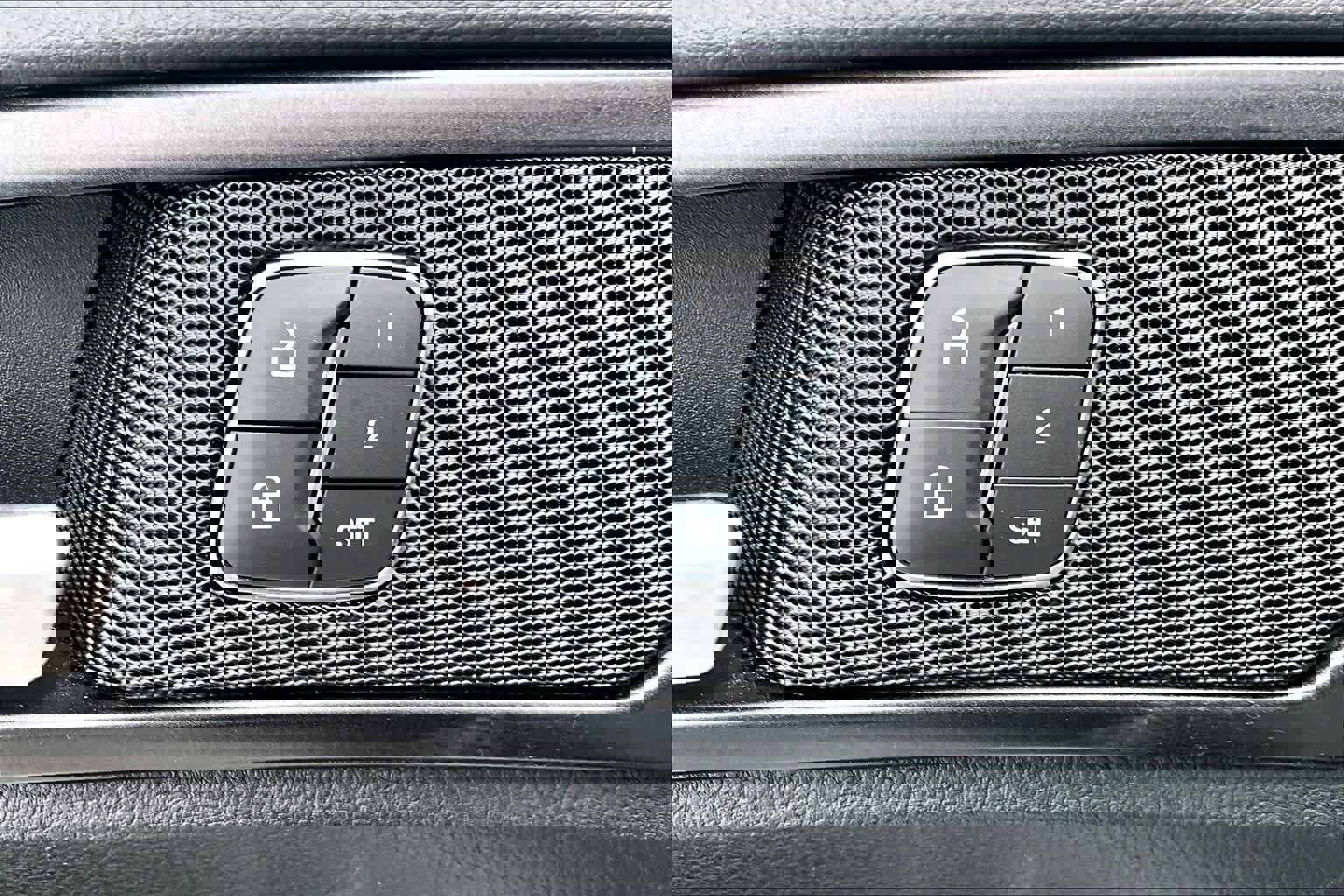 Used 2019 Ford Fusion Titanium FWD image 32