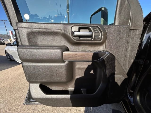 Used 2021 Chevrolet Silverado 2500 LTZ w/ LTZ Convenience Package image 23