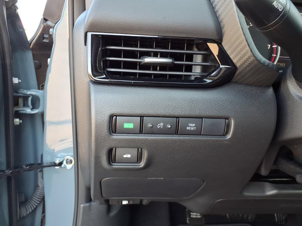 Certified 2025 Nissan Sentra SV w/ All-Weather Package FWD image 7