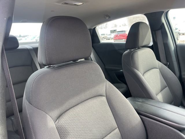 Used 2024 Chevrolet Malibu LT image 49