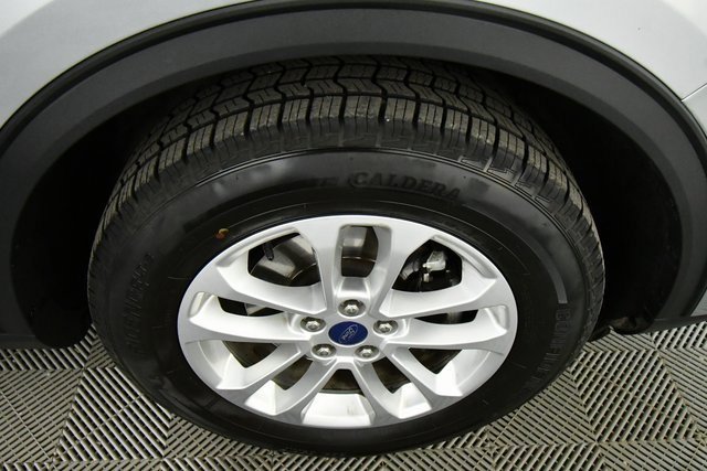 Used 2022 Ford Escape S image 17