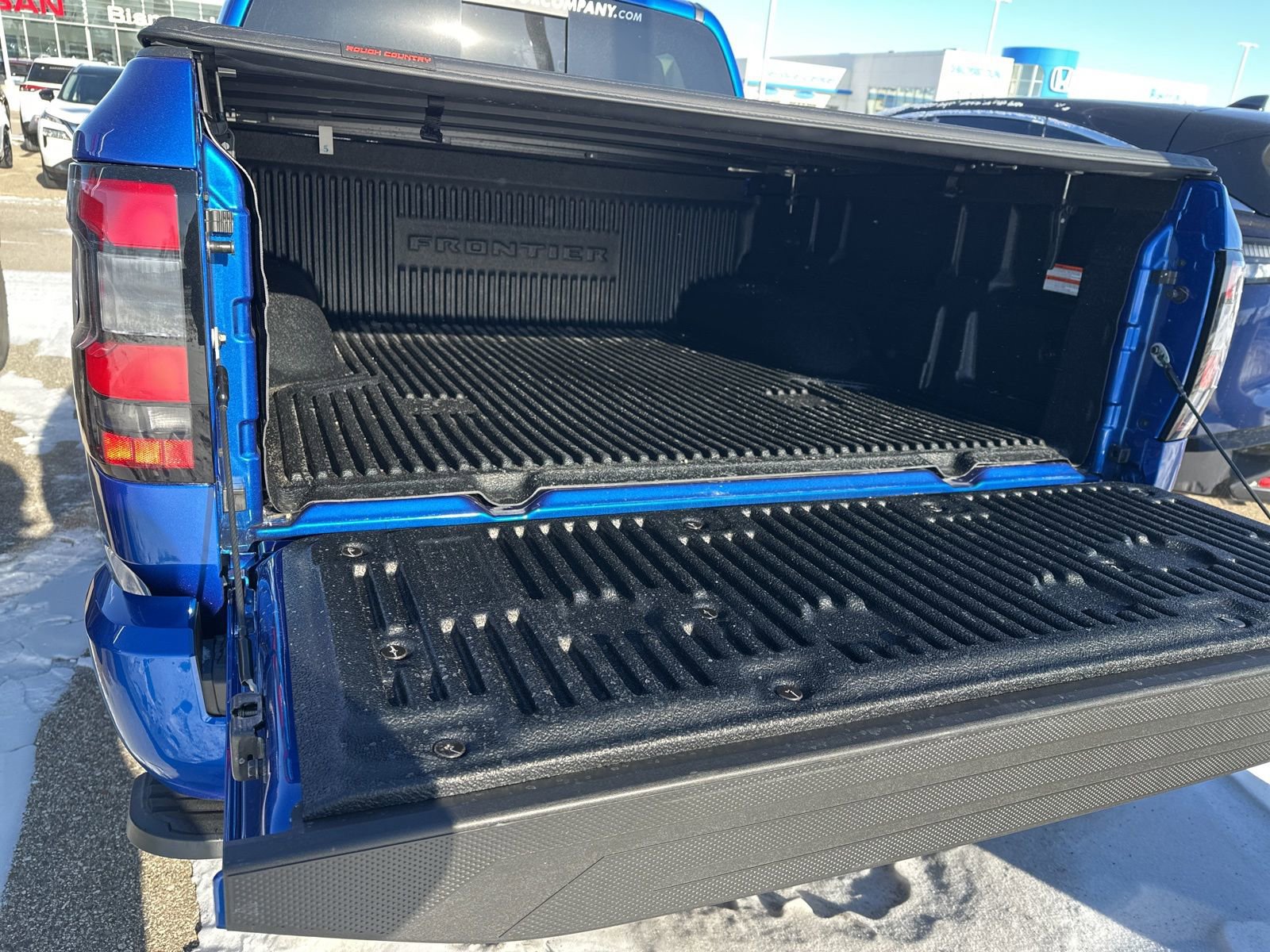 Used 2026 Nissan Frontier SV w/ All-Weather Content Package AWD/4WD image 24