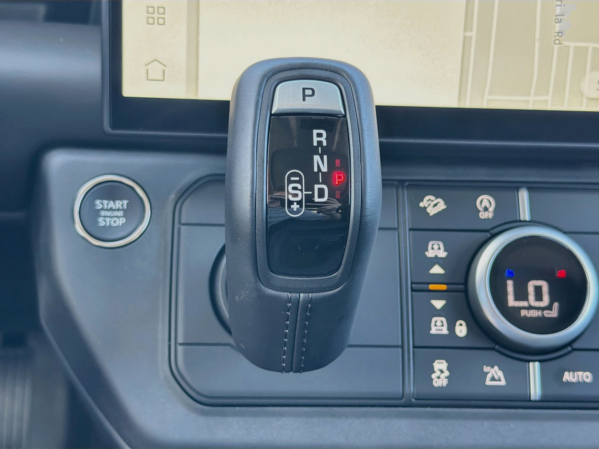 New 2026 Land Rover Defender 130 S AWD/4WD image 30