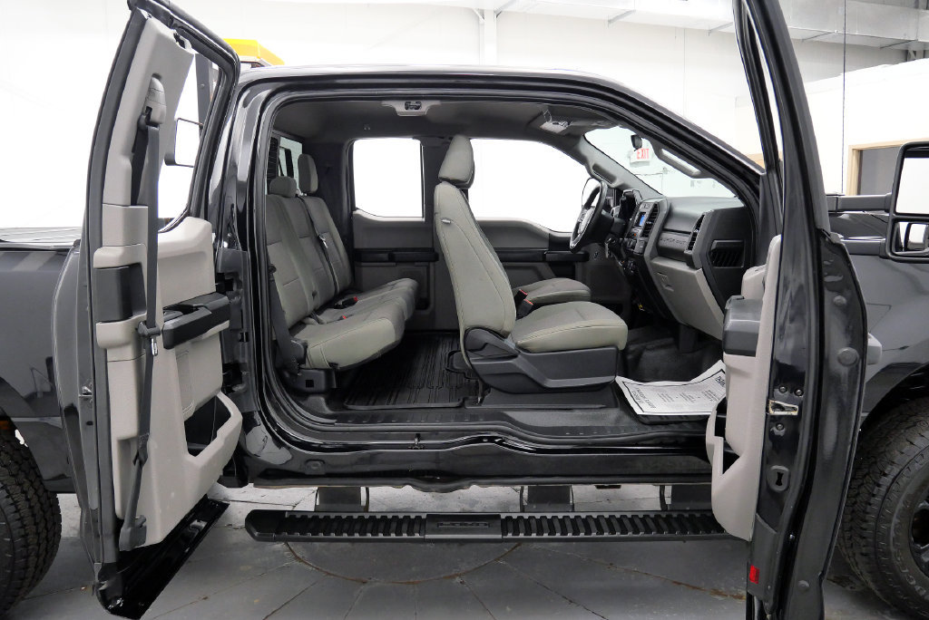 Used 2020 Ford F250 XL w/ Power Equipment Group AWD/4WD image 20