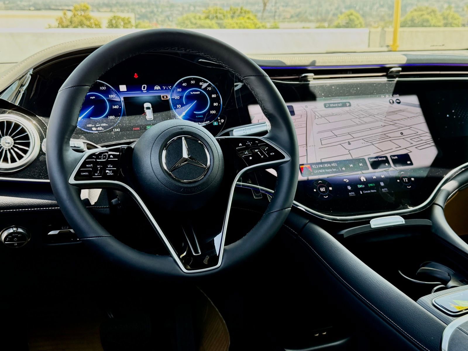 New 2026 Mercedes-Benz EQS 550 4MATIC SUV image 27