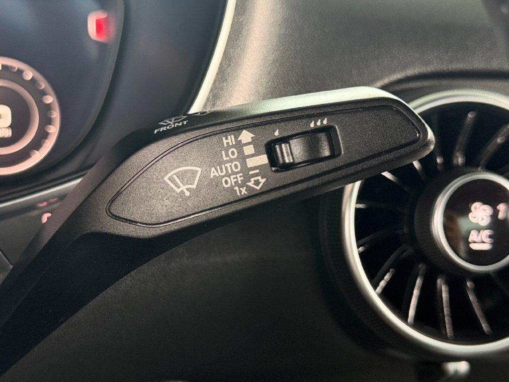 Used 2018 Audi TT 2.0T w/ Technology Package AWD/4WD image 23