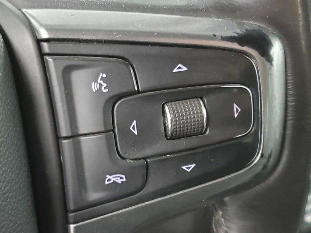 Used 2020 Chevrolet Silverado 1500 LT w/ All-Star Edition image 31