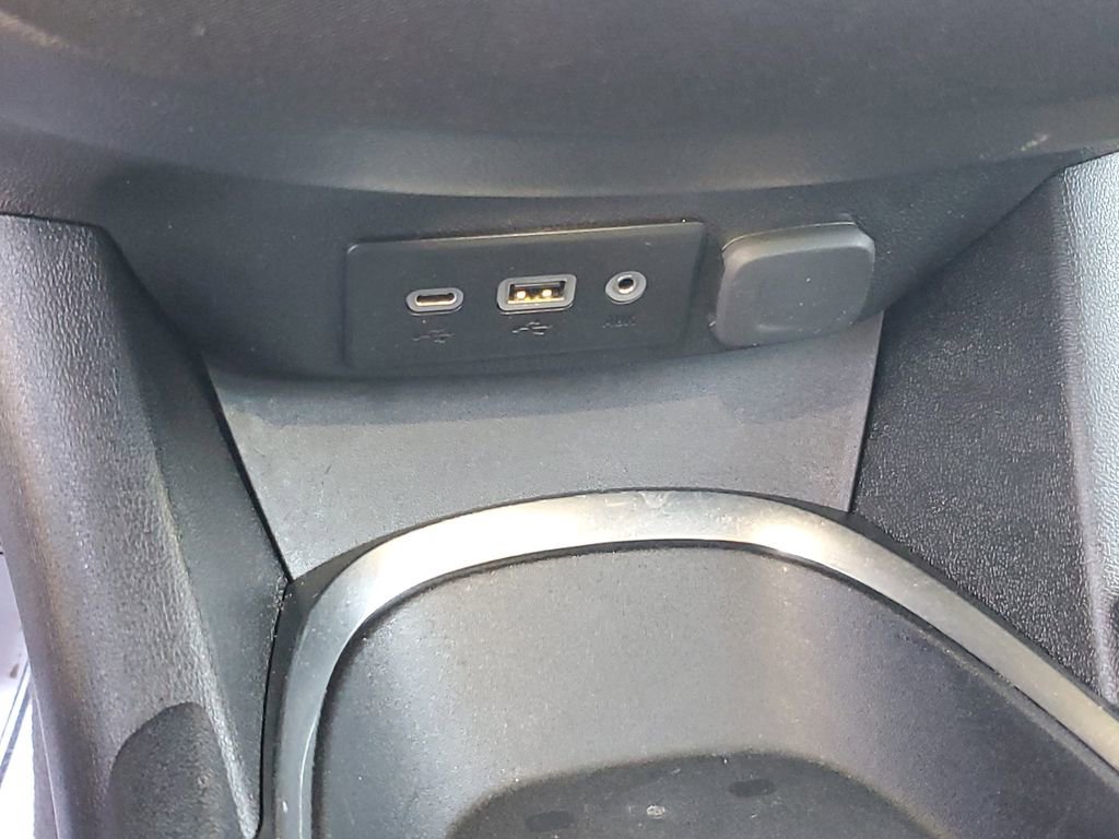 Used 2025 Chevrolet Malibu LT FWD image 19