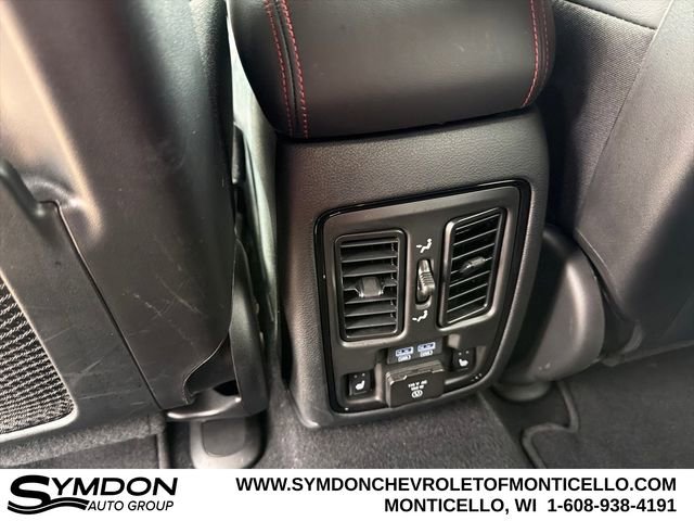 Used 2024 Dodge Durango GT image 19