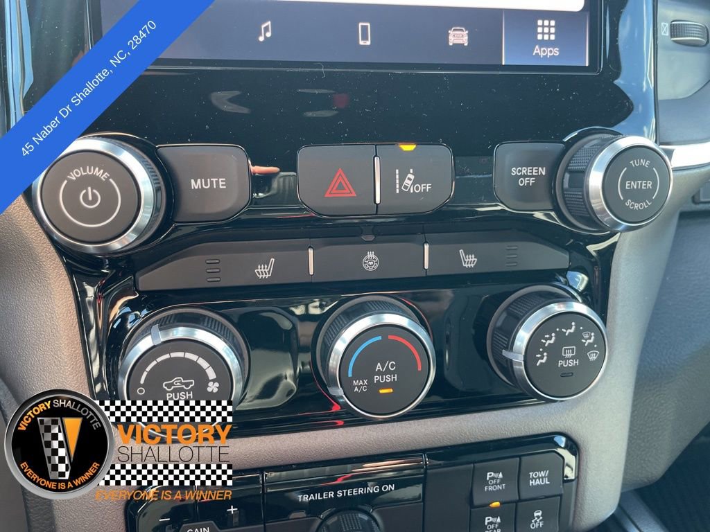 New 2026 RAM 1500 4x4 Crew Cab image 31