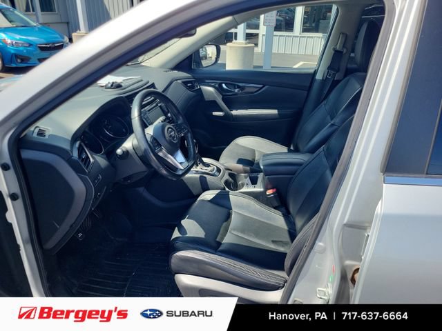 Used 2018 Nissan Rogue SL AWD/4WD image 8