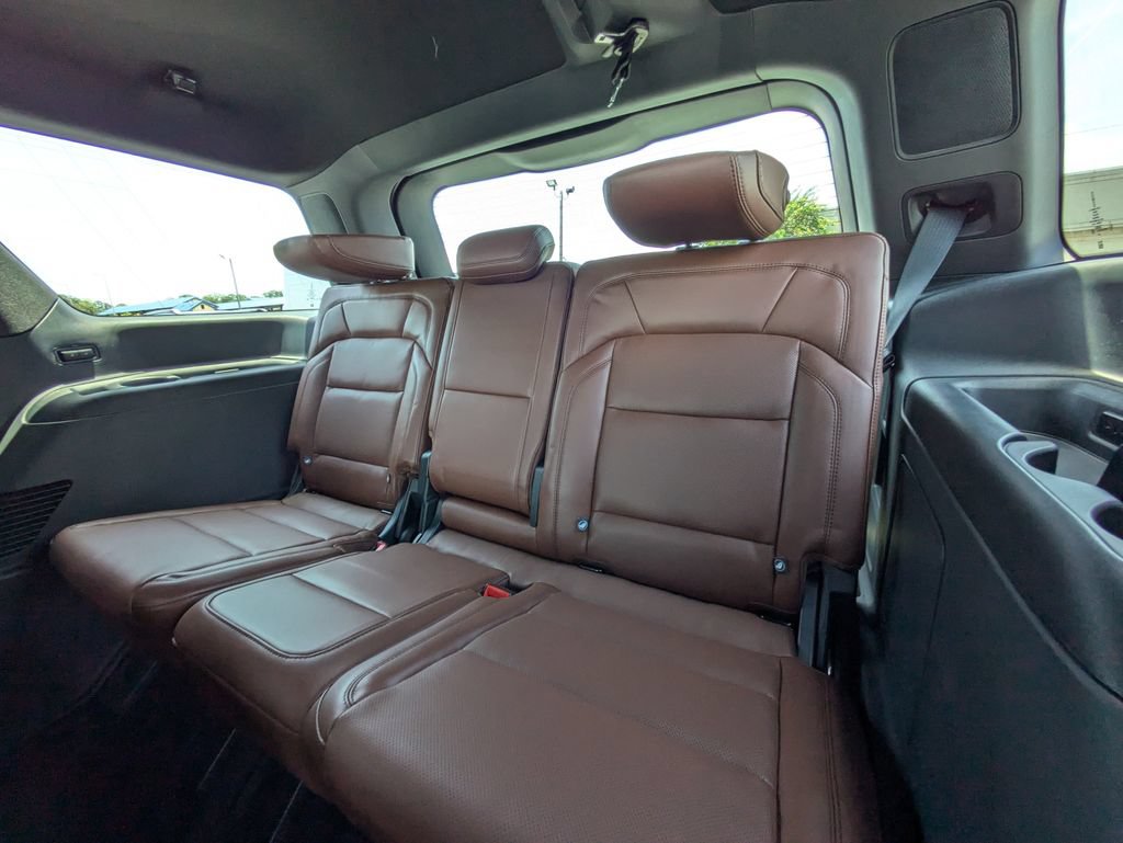 New 2027 Lincoln Navigator Reserve AWD/4WD image 14