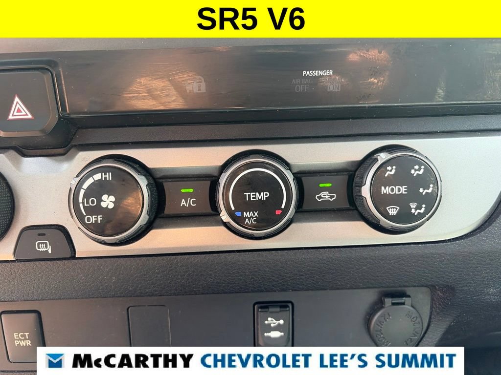 Used 2017 Toyota Tacoma SR5 w/ Tow Package AWD/4WD image 7