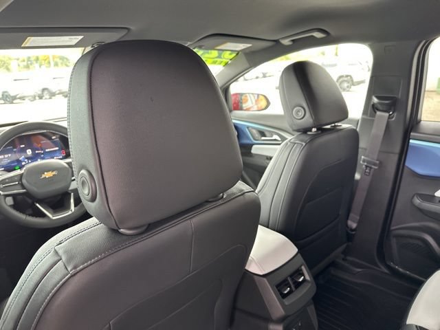 New 2026 Chevrolet Equinox EV LT w/ Convenience Package II AWD/4WD image 28