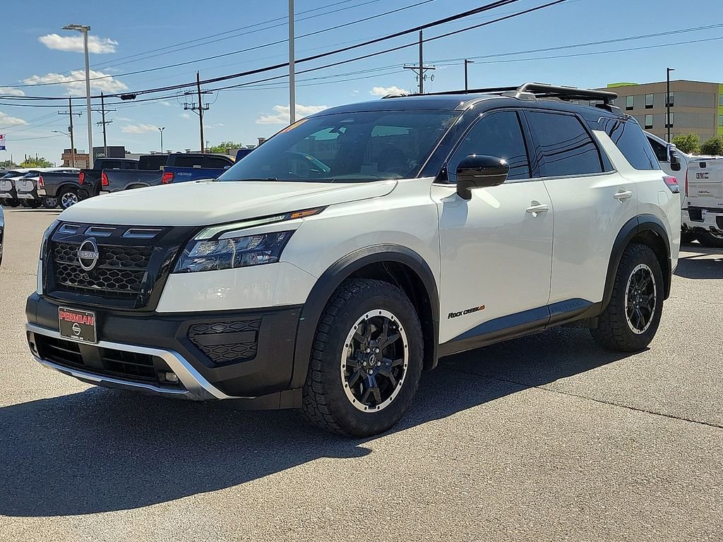 Used 2024 Nissan Pathfinder Rock Creek AWD/4WD image 5