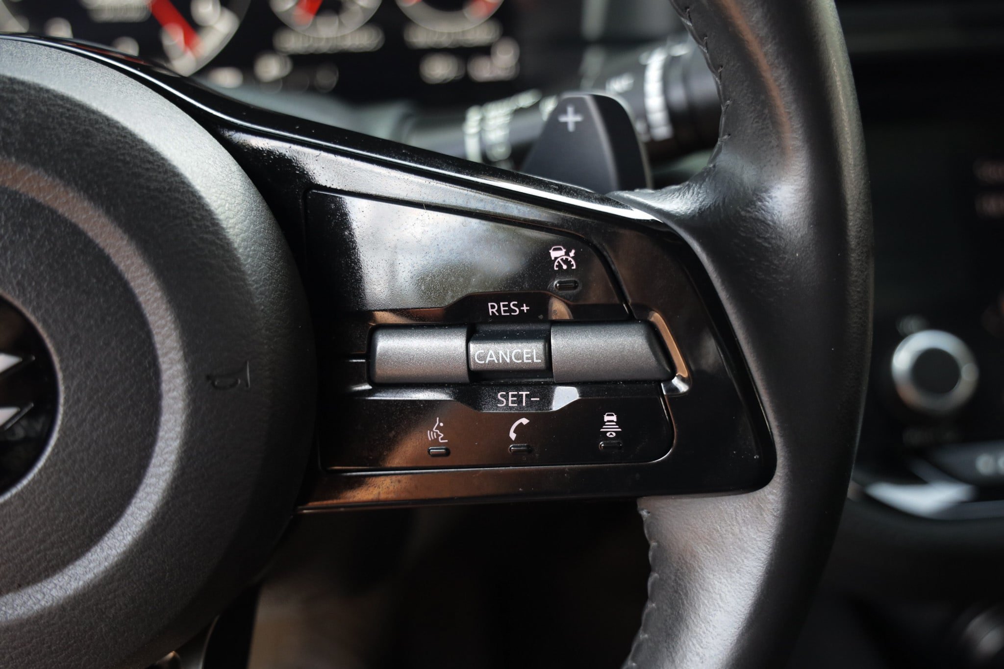 Used 2024 Nissan Z Sport w/ Floor Mat Package RWD image 26