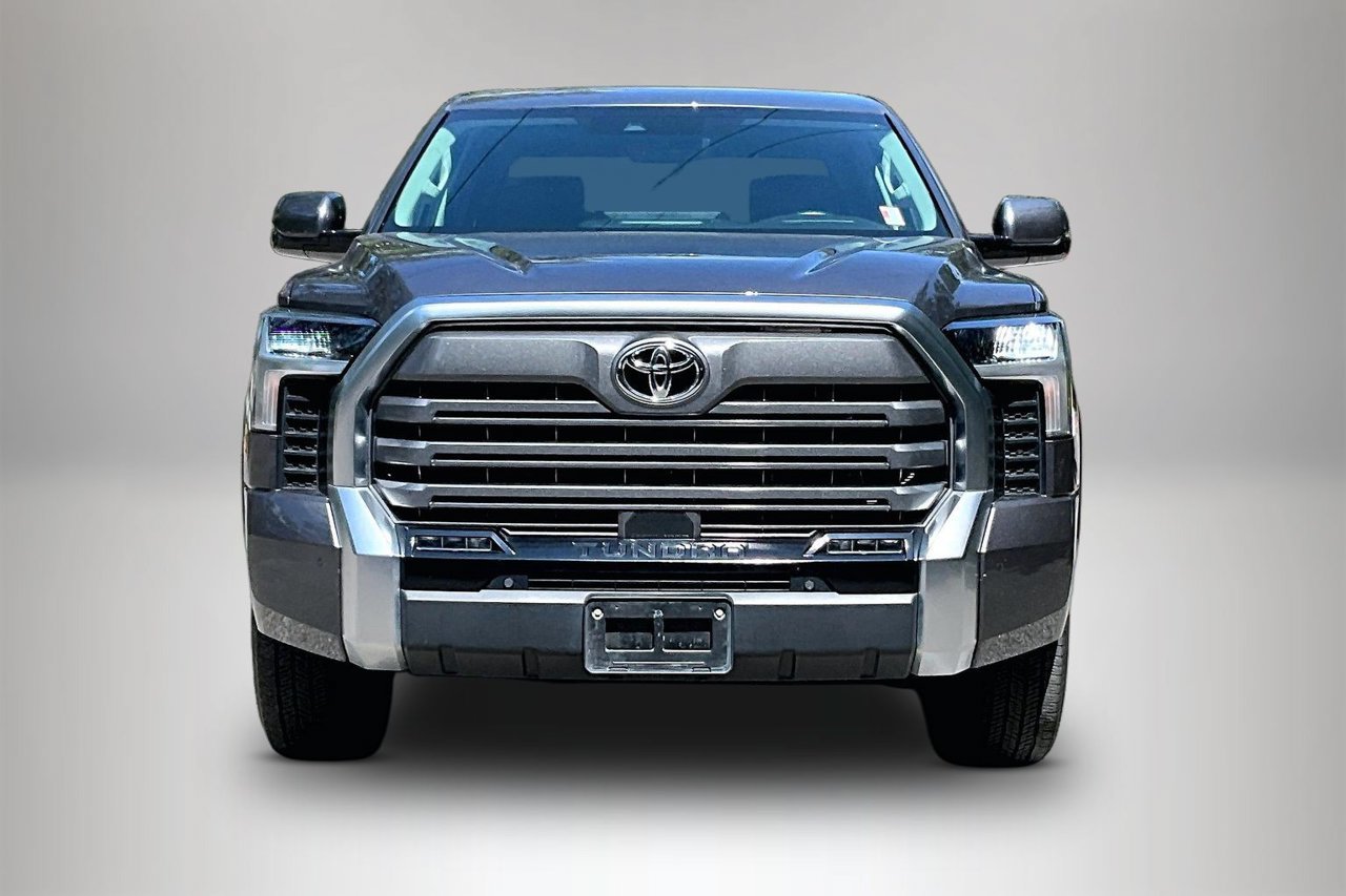 Used 2024 Toyota Tundra Limited w/ Power Package AWD/4WD image 3