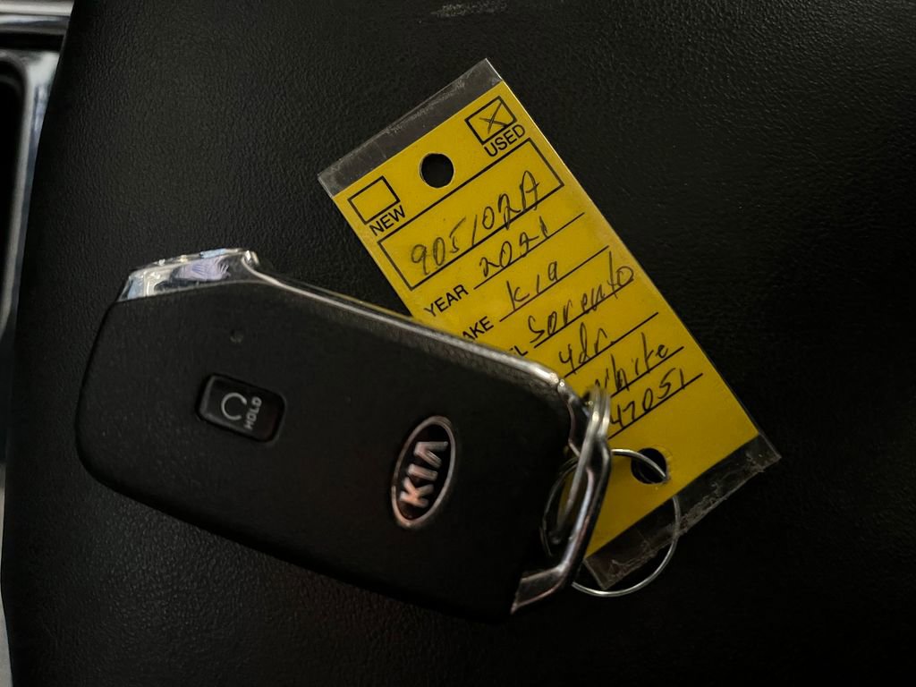 Used 2021 Kia Sorento SX image 23