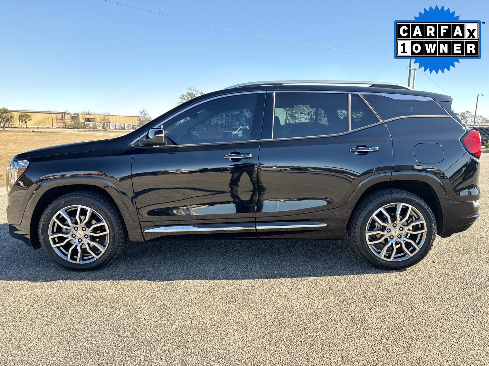 Used 2022 GMC Terrain Denali w/ LPO, Floor Liner Package image 7