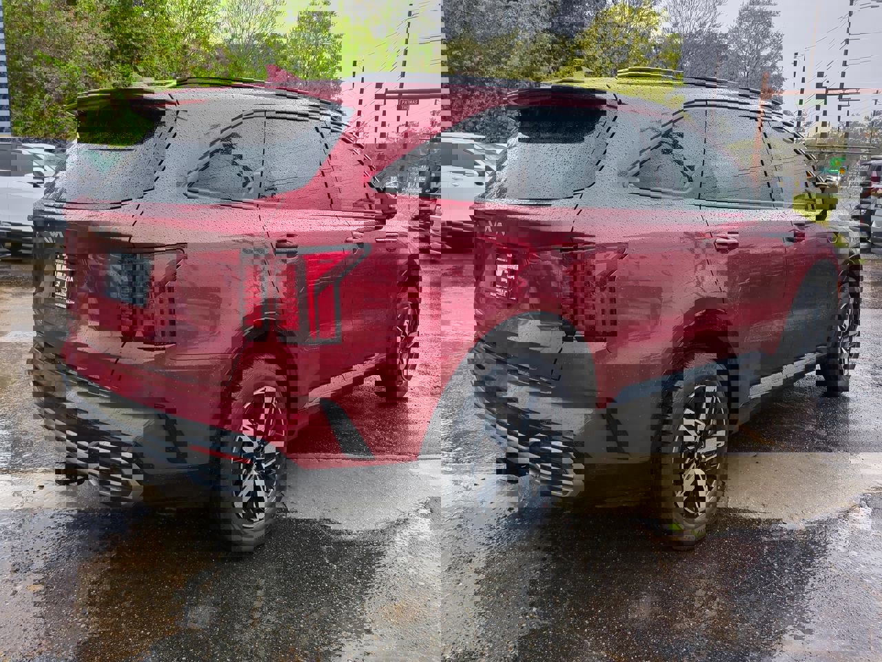 Certified 2023 Kia Sorento S image 5