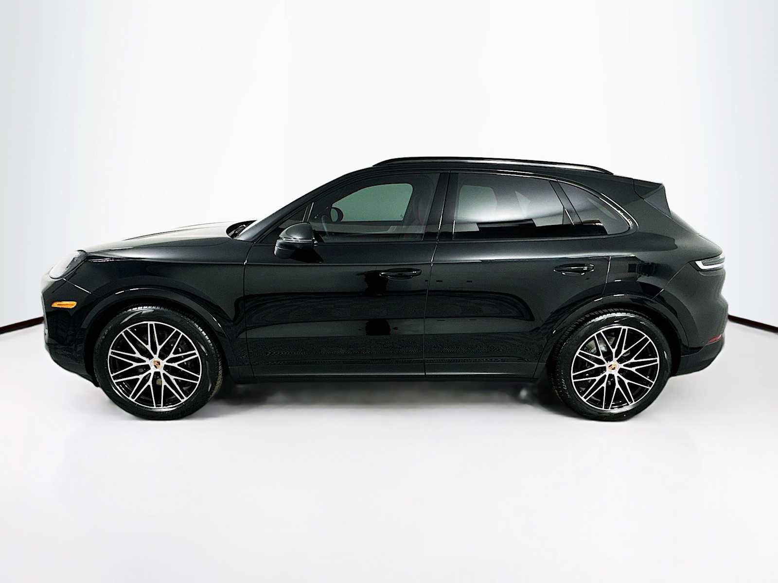 New 2026 Porsche Cayenne AWD/4WD image 2