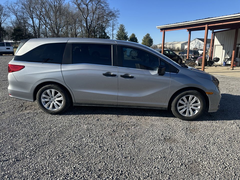 Used 2019 Honda Odyssey LX image 4